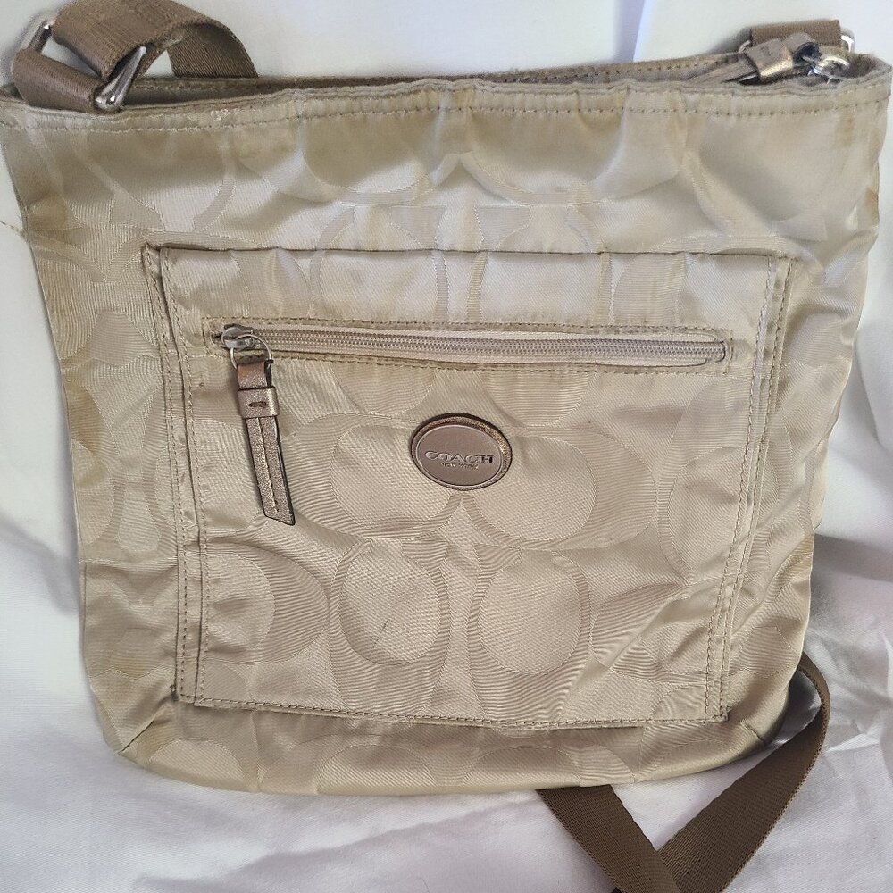 Coach Signature Getaway Nylon File Crossbody Shoulder Bag, model F77408